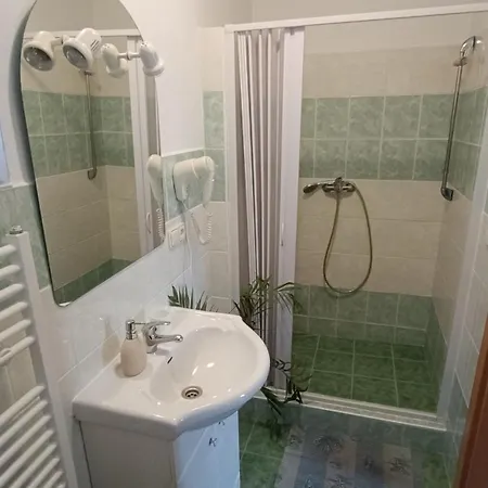 Anna Guest house