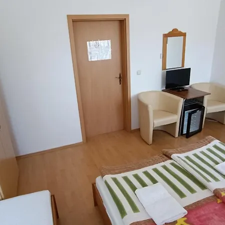 Anna Guest house
